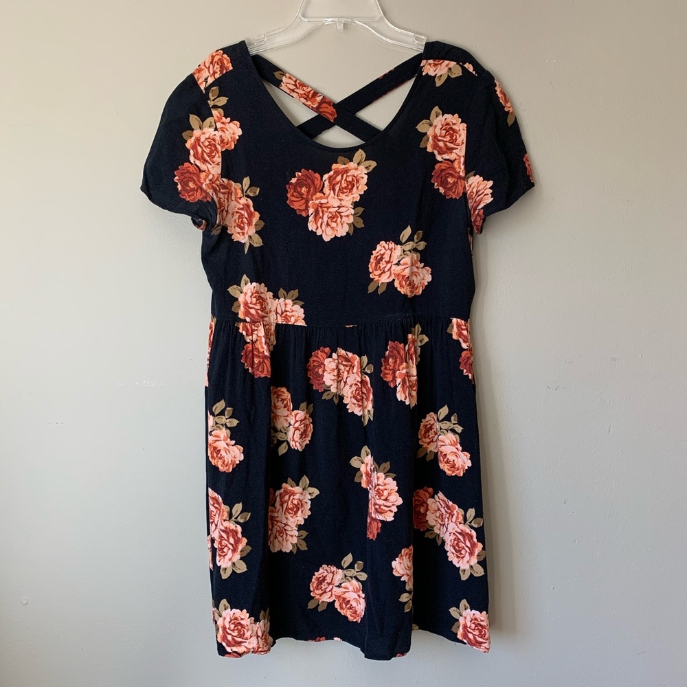 Forever 21 Black Dark Floral Babydoll Dress